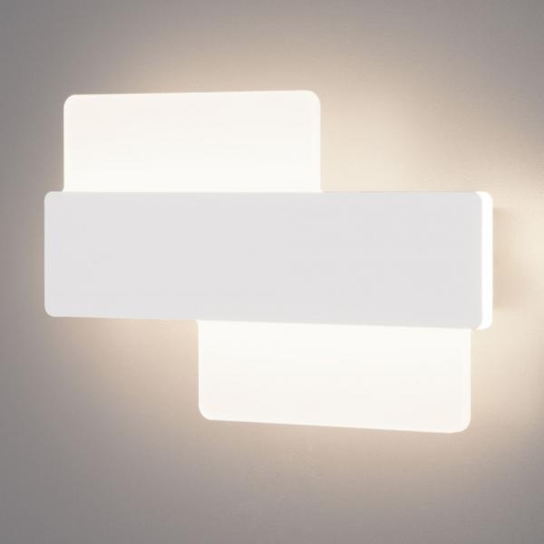Настенный светодиодный светильник Elektrostandard Bona 40142/1 LED (a055780)